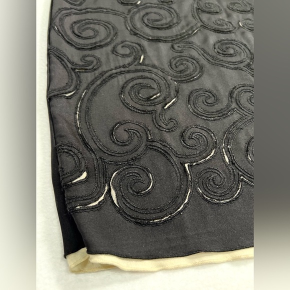 CATHERINE MALANDRINO Women’s Shift Mini Dress Black‎ Pearl Floral Appliqué XS - Picture 7 of 12